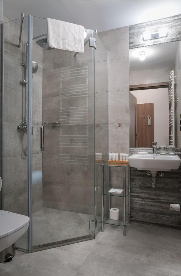 Hotel Grey